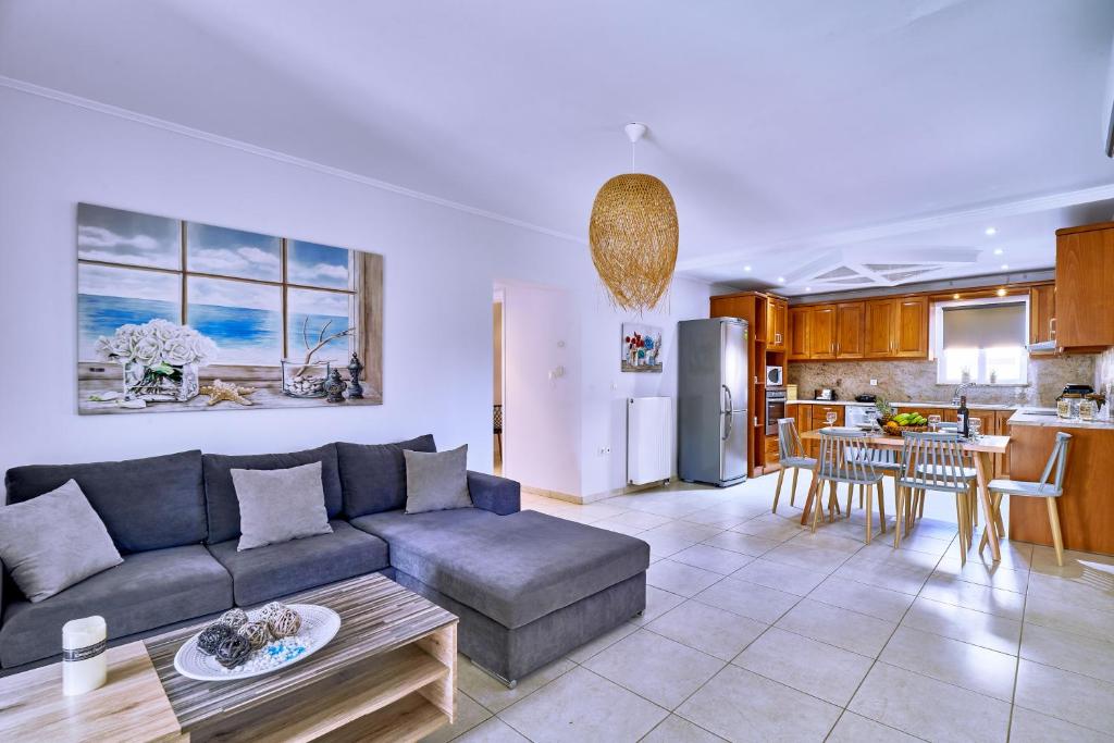 Sunny Luxury Apartment
