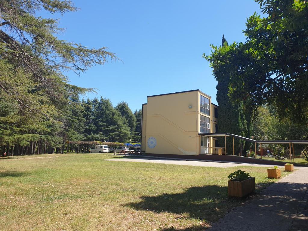 Budova, kde se hostel nachází