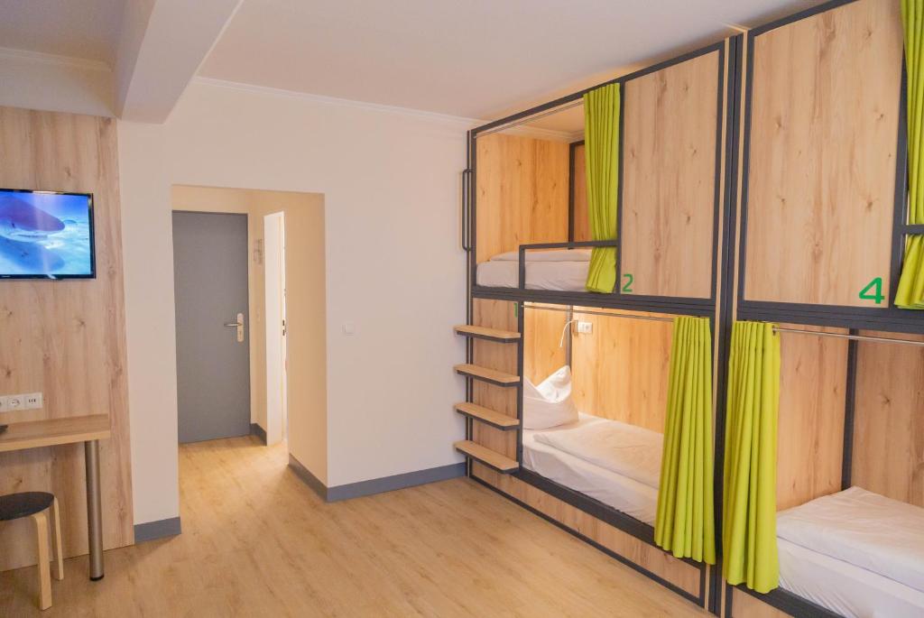 Das Ebertor - Hotel & Hostel - Bed In 6-Bed Dormitory Room