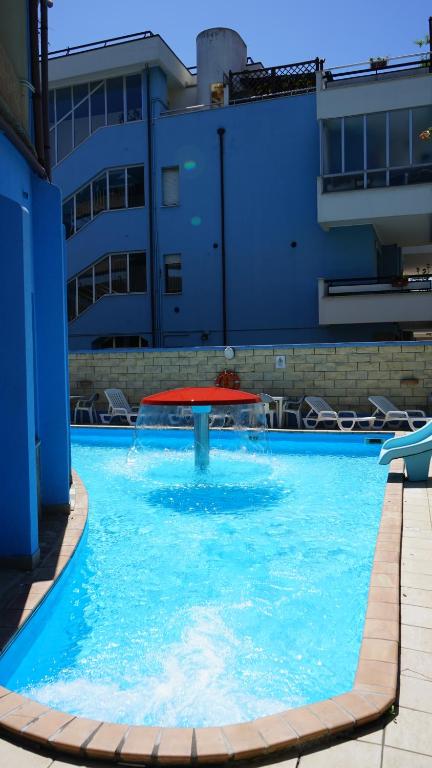 Bazén v ubytování Hotel Albatros nebo v jeho okolí
