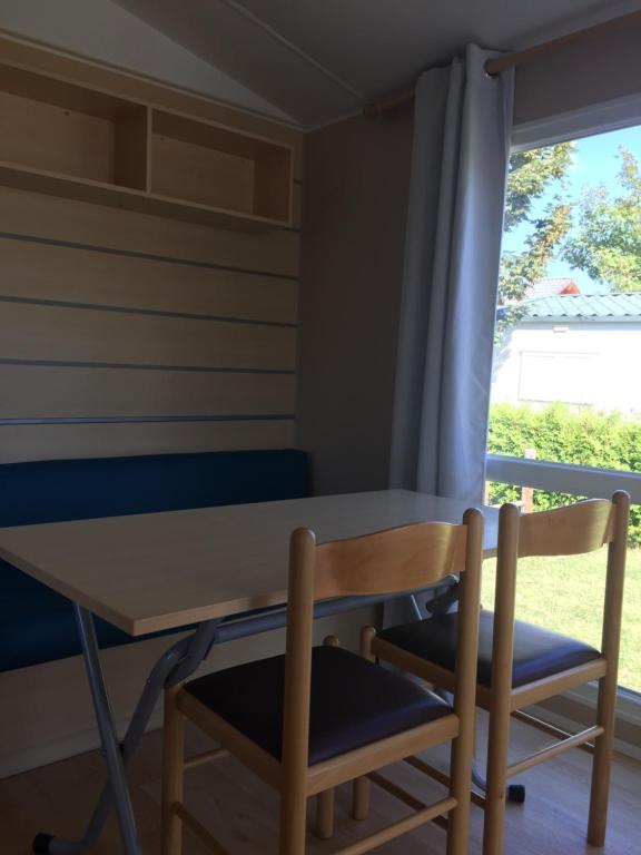 Balkón nebo terasa v ubytování Camping La Prairie