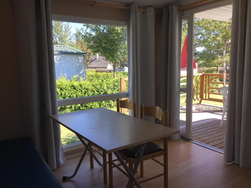 Balkón nebo terasa v ubytování Camping La Prairie