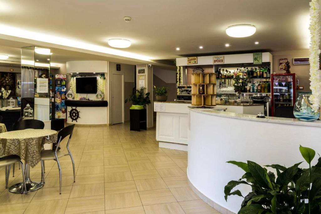 Lounge nebo bar v ubytování My Hotel Cesenatico