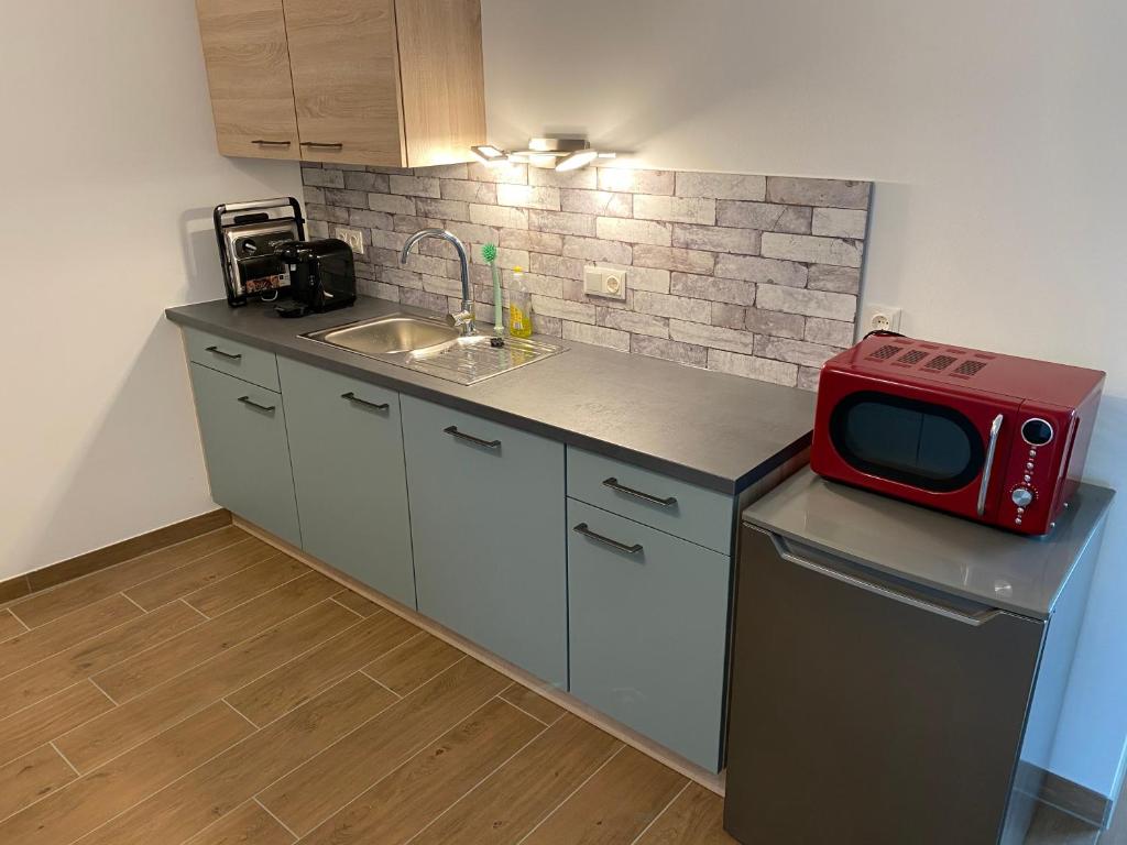 Kuchyňa alebo kuchynka v ubytovaní Ferienwohnung 90m² 2-6 Personen