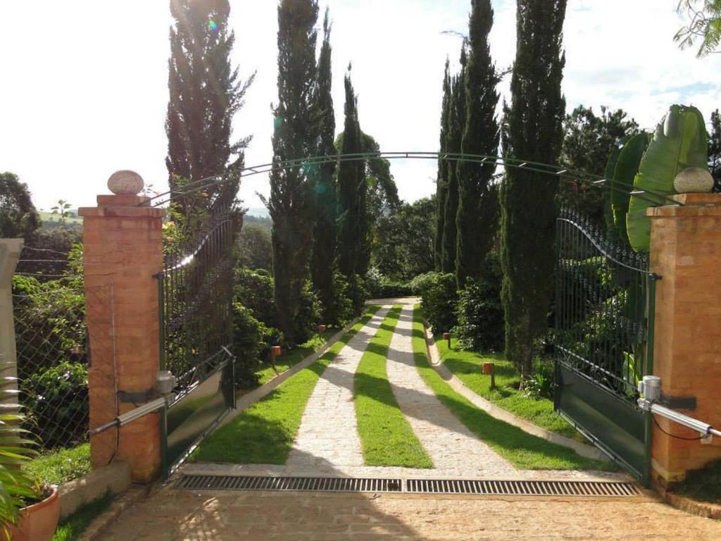  HOSPEDAGEM HIRONDELLE..PARAISO