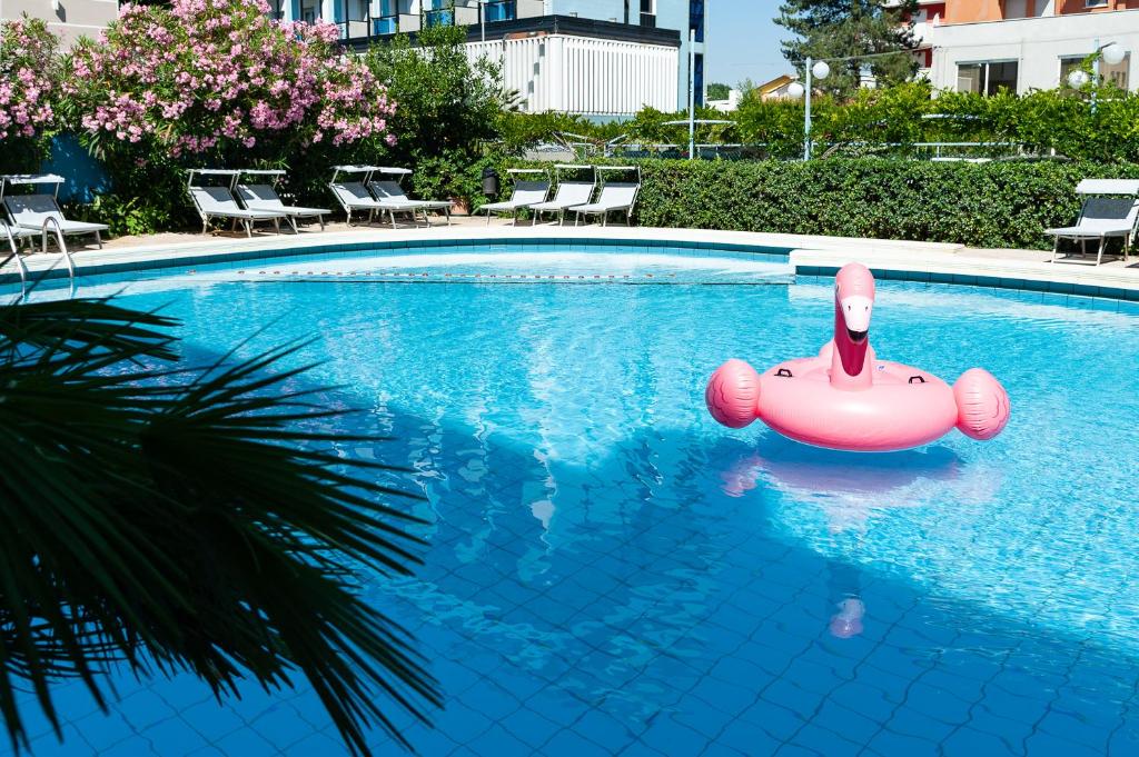Bazén v ubytování Hotel Mauritius Sentirsi come a Casa nebo v jeho okolí