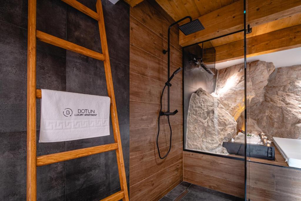 Koupelna v ubytování Botun Luxury Apartment