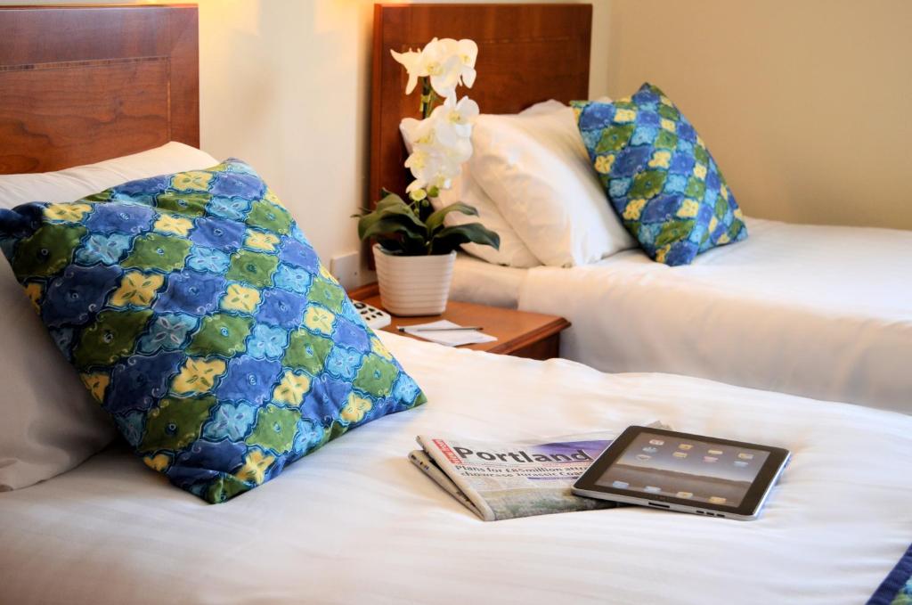 Heights Hotel - 
