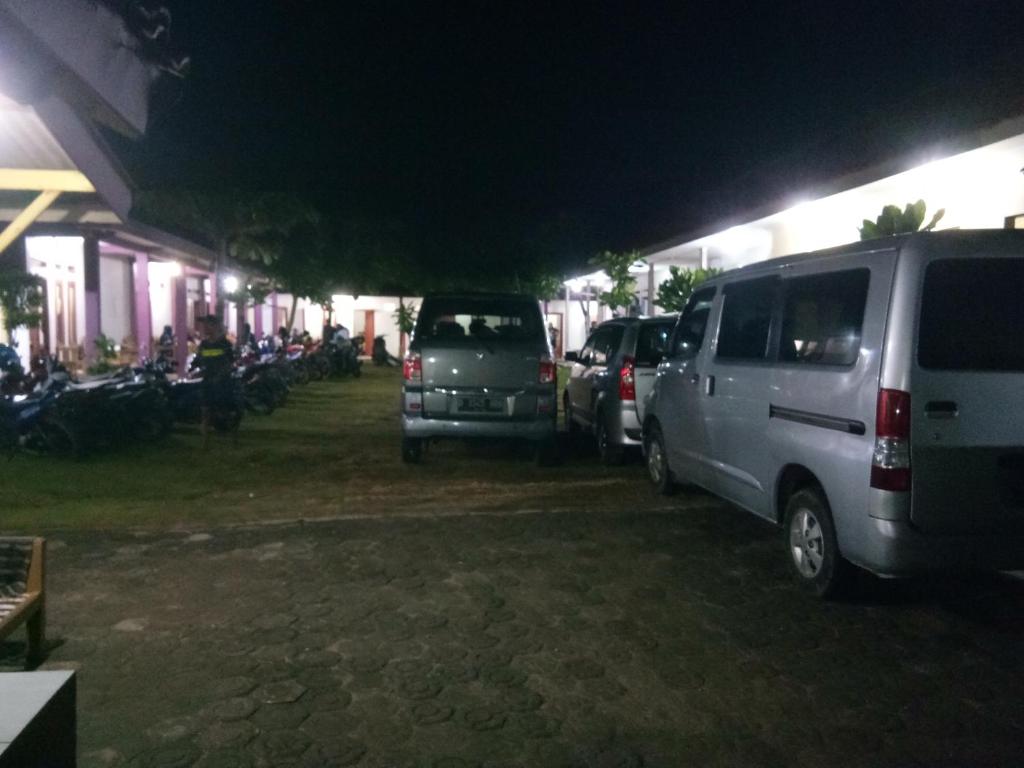 Fotografie z fotogalerie ubytování Penginapan Karanglaut Sayangheulang v destinaci Cilauteureun