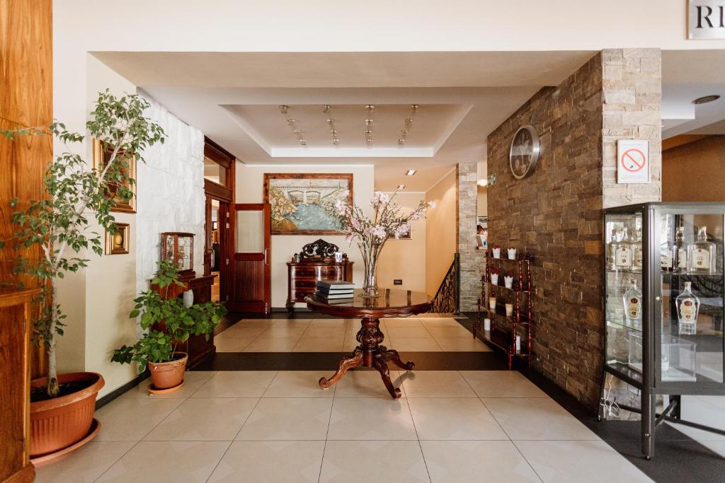 Hotel 1000 Ruza - Resim 9