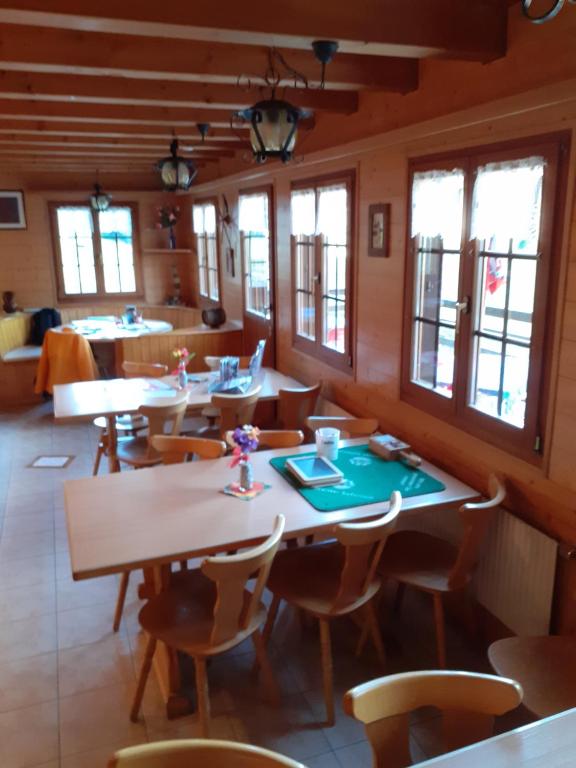 Restaurace v ubytování B&B Pension Lärch