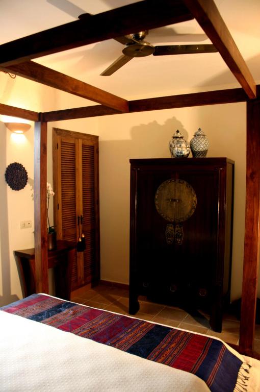 La Villa Marbella - Old Town, Marbella – Updated 2022 Prices