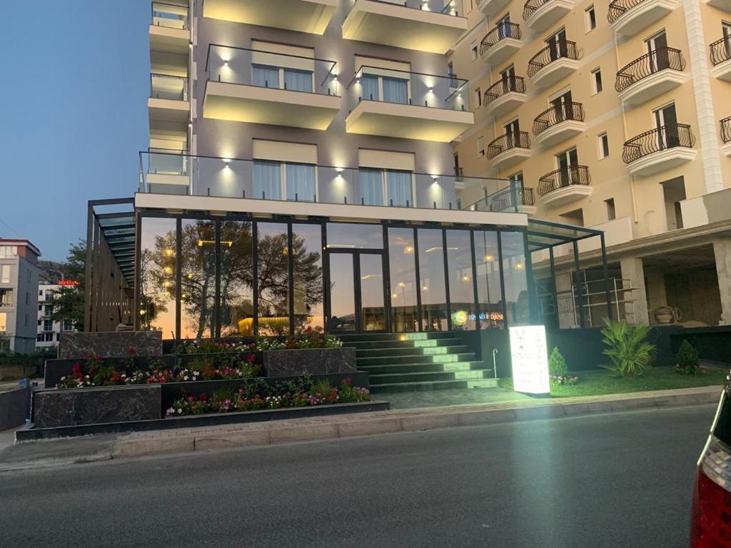 Hotel Bar Restorant YLLI