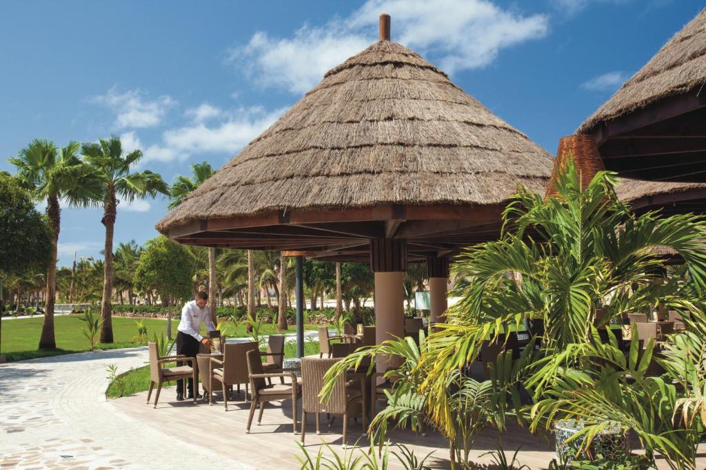 Zahrada ubytování Hotel Riu Cabo Verde - Adults Only - All Inclusive