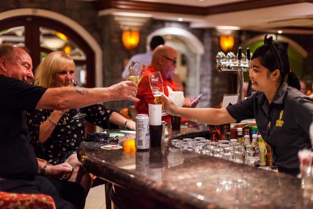 Tara Court Hotel - Resim 2