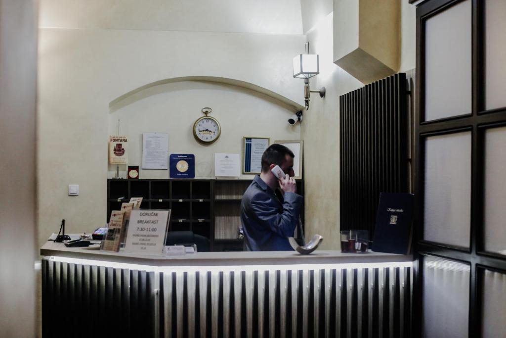 Hotel Fontana - Resim 11