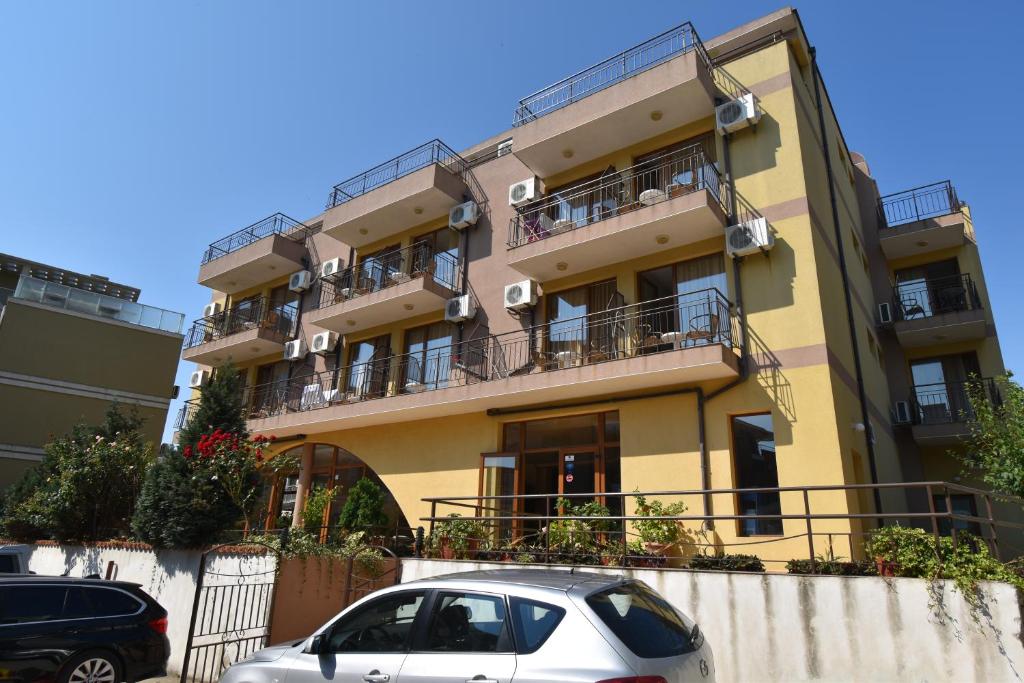 Budova, kde se hotel nachází