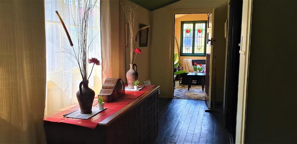 UNIQUE 1920's Historic Retreat! Pet Friendly! - Casa De Una Habitación