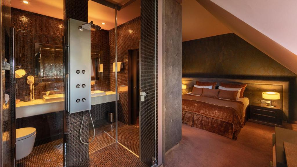Postel nebo postele na pokoji v ubytování Hotel Bulwar