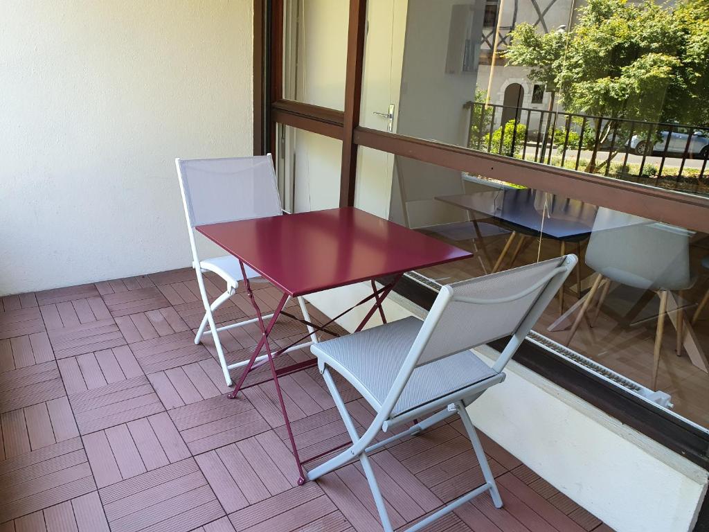 Les Petites Fontaines au cœur de la Doutre - Apartment Mit 1 Schlafzimmer