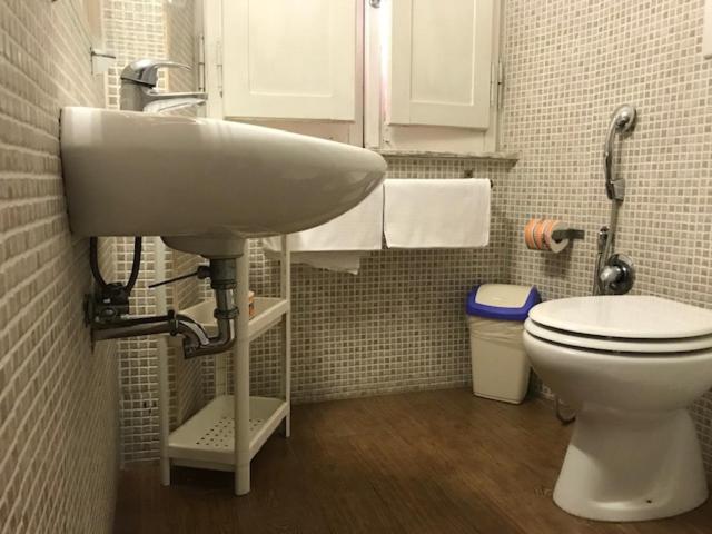 Koupelna v ubytování Hotel Lodi