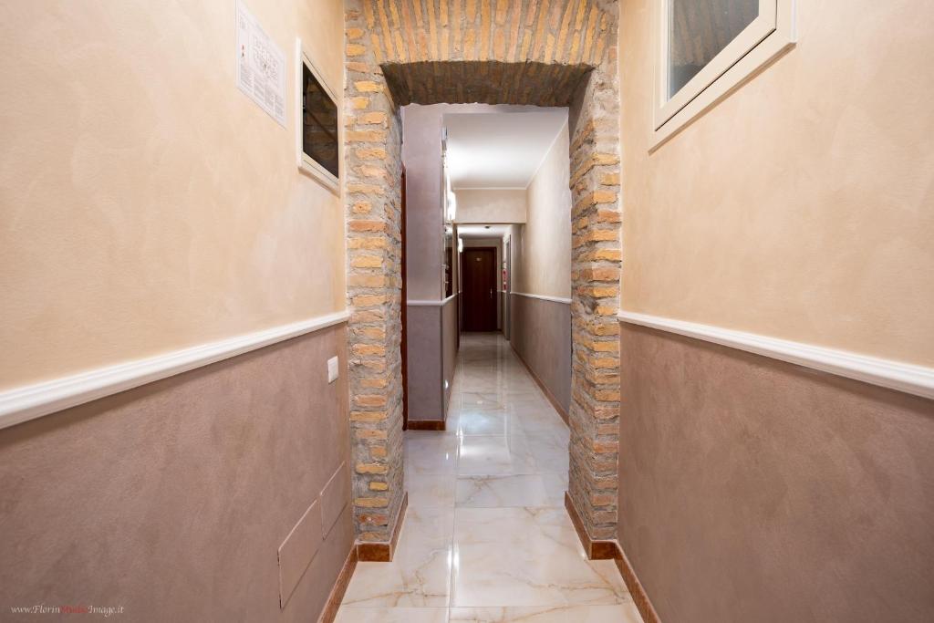 Hotel Centro Cavour Roma - Resim 18