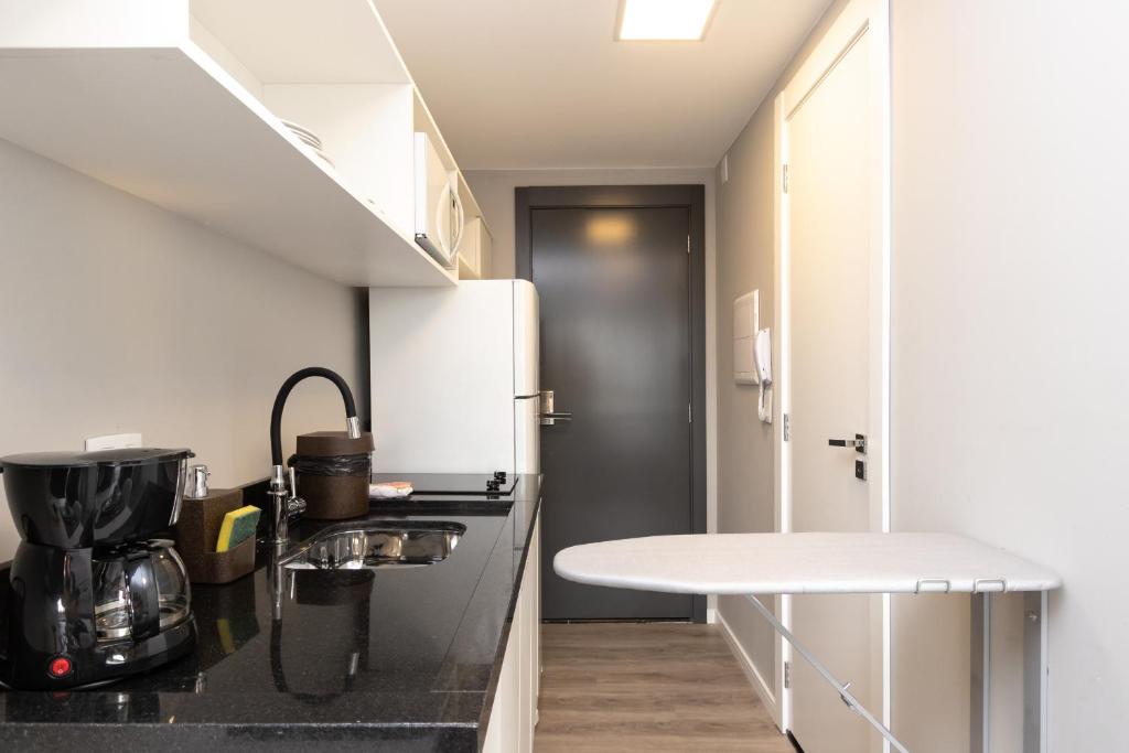  Studio CWB - Central - AYN017