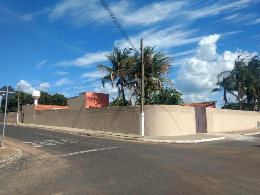  Casa excelente para temporada