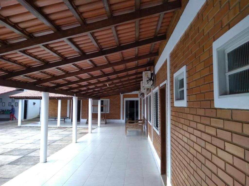  Casa excelente para temporada