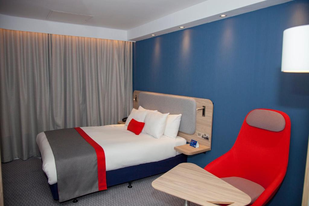 Holiday Inn Express Cardiff Bay by IHG - Resim 2