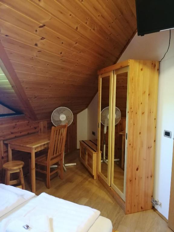 Postel nebo postele na pokoji v ubytování Casa Ninfea Panzió