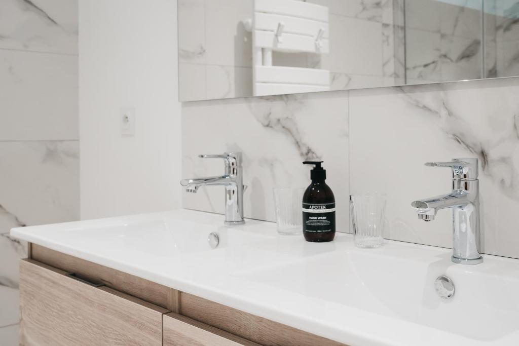 LE 19 KLEBER climatisé - 1