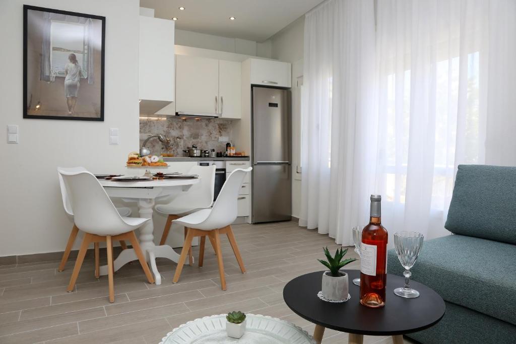A cozinha ou cozinha compacta de Under the Aqueduct boutique house