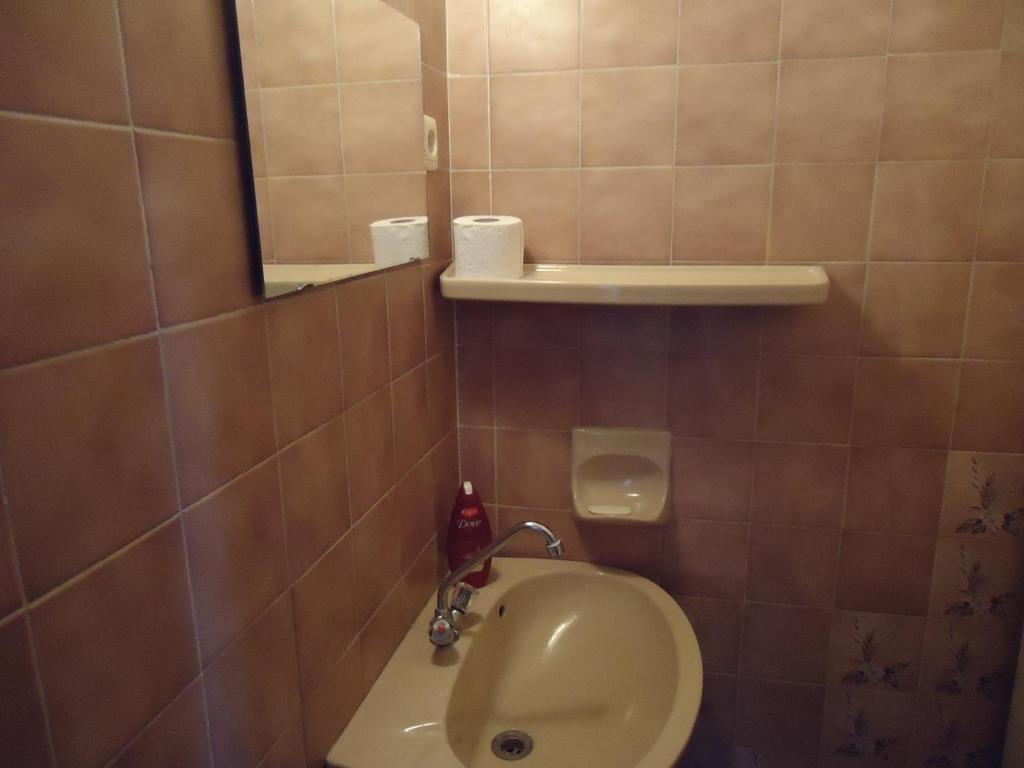 Koupelna v ubytování Cola Panzió