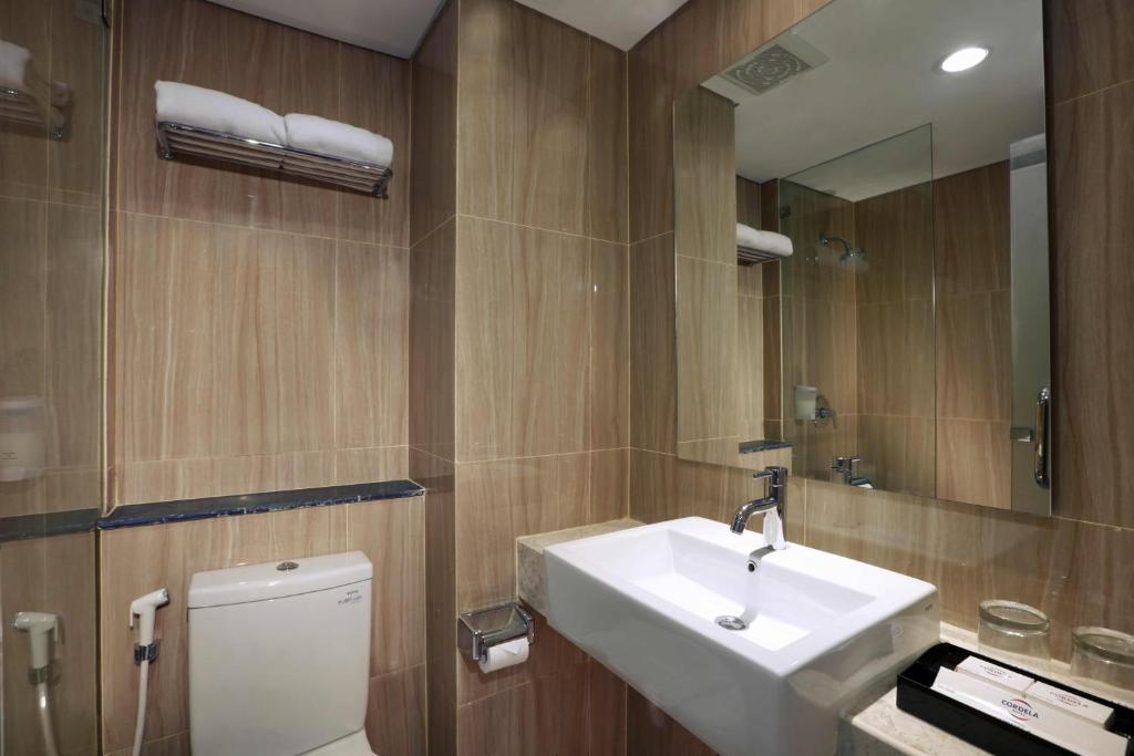 Grand Cordela Hotel Bandung - Sala De Negocios De Lujo