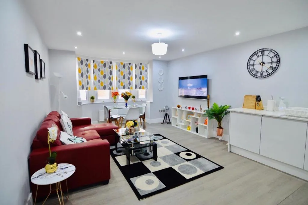 Stylish self contained luxary flat WiFi & Netflix, Reading, Marea Britanie