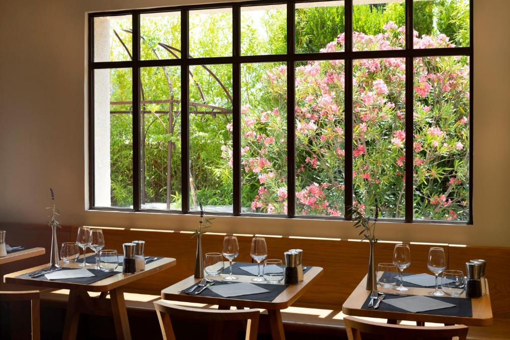 Zahrada ubytování Terre de Provence Hôtel & Spa