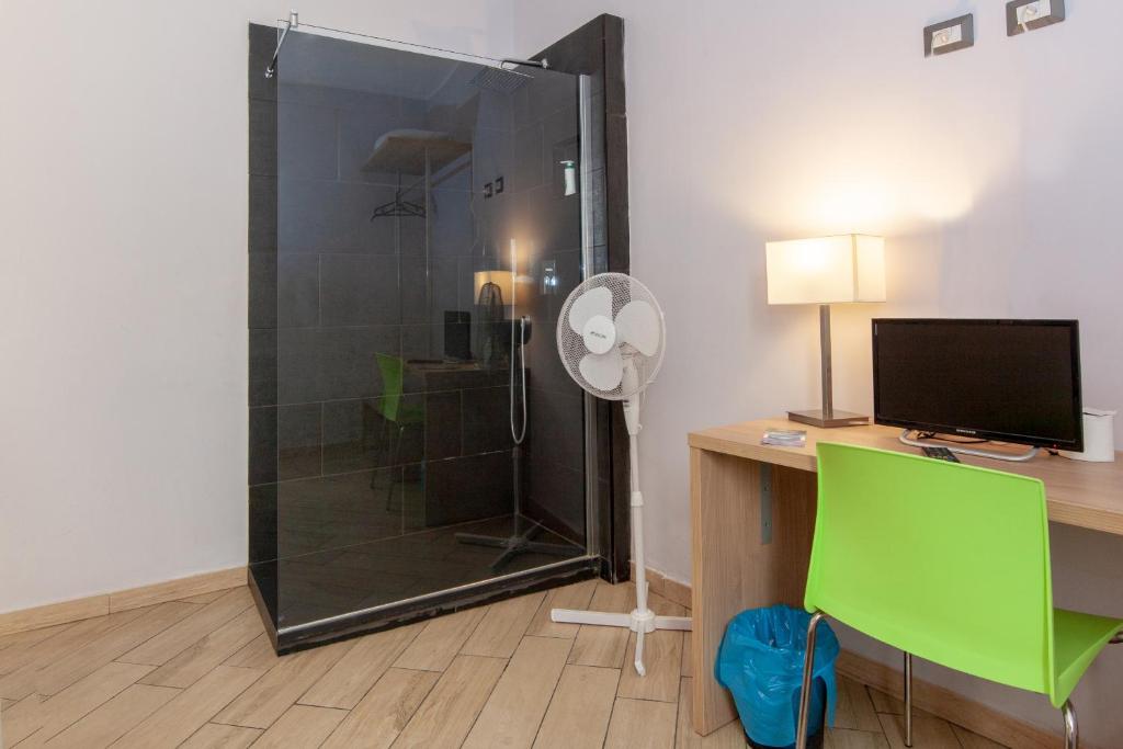 Hotel Genziana - Double Room With Private External Bathroom