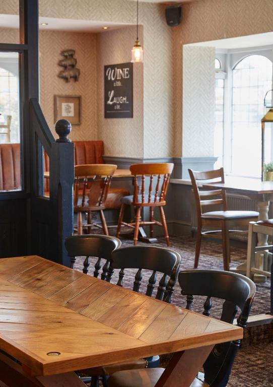 The Bowman by Greene King Inns - Resim 24