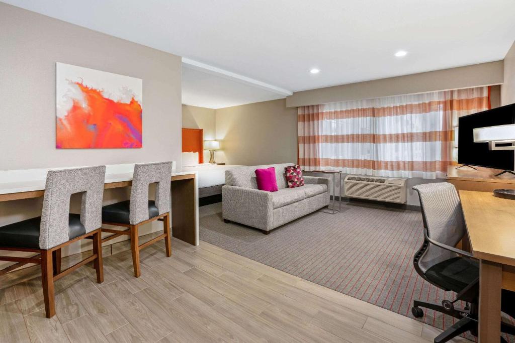 Posezení v ubytování La Quinta by Wyndham Seattle Federal Way