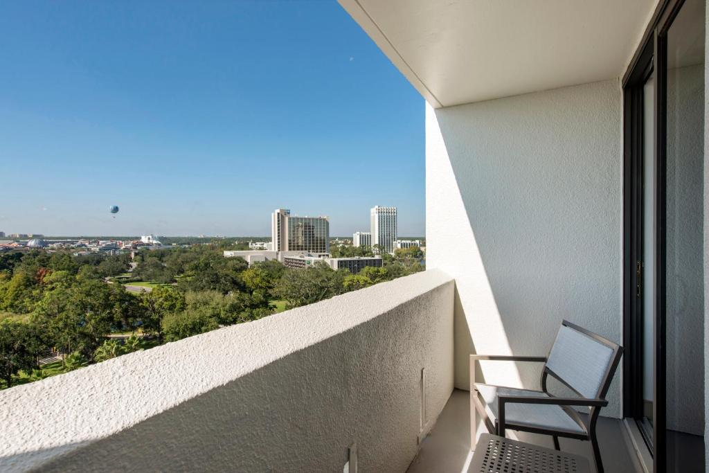 Holiday Inn Orlando – Disney Springs™ Area, an IHG Hotel - 