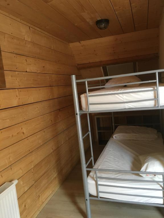 Postel nebo postele na pokoji v ubytování ROUTE 63