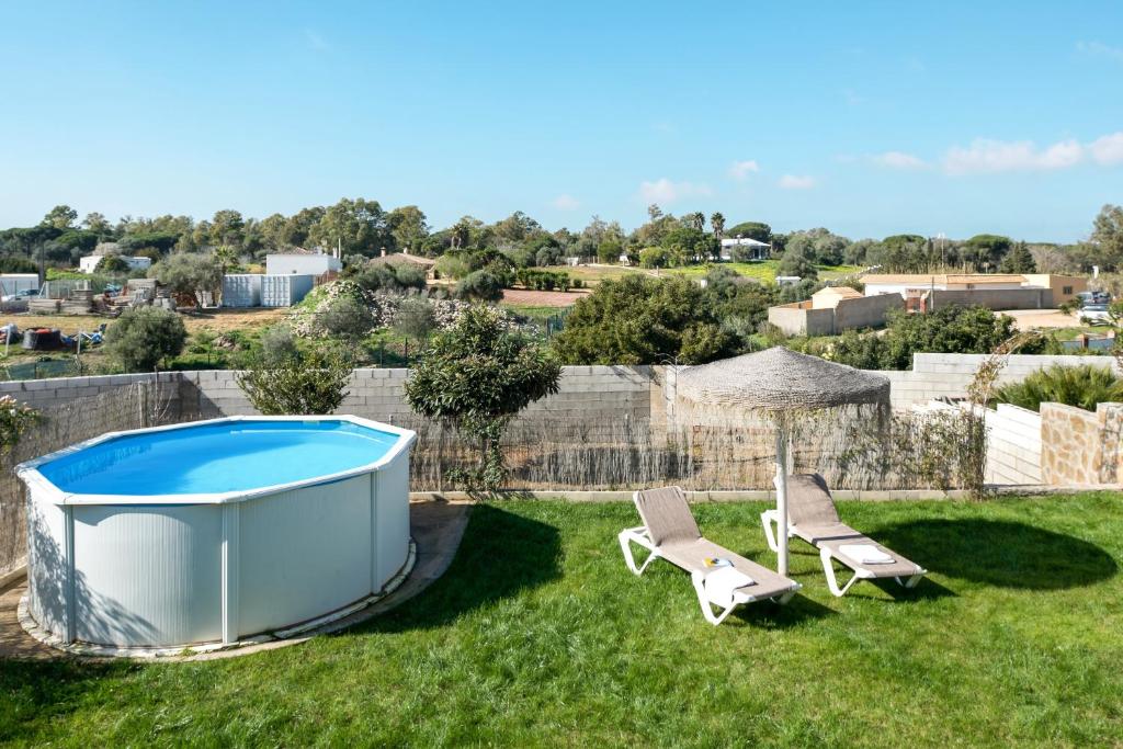 Πισίνα στο ή κοντά στο Chalet Acebuche