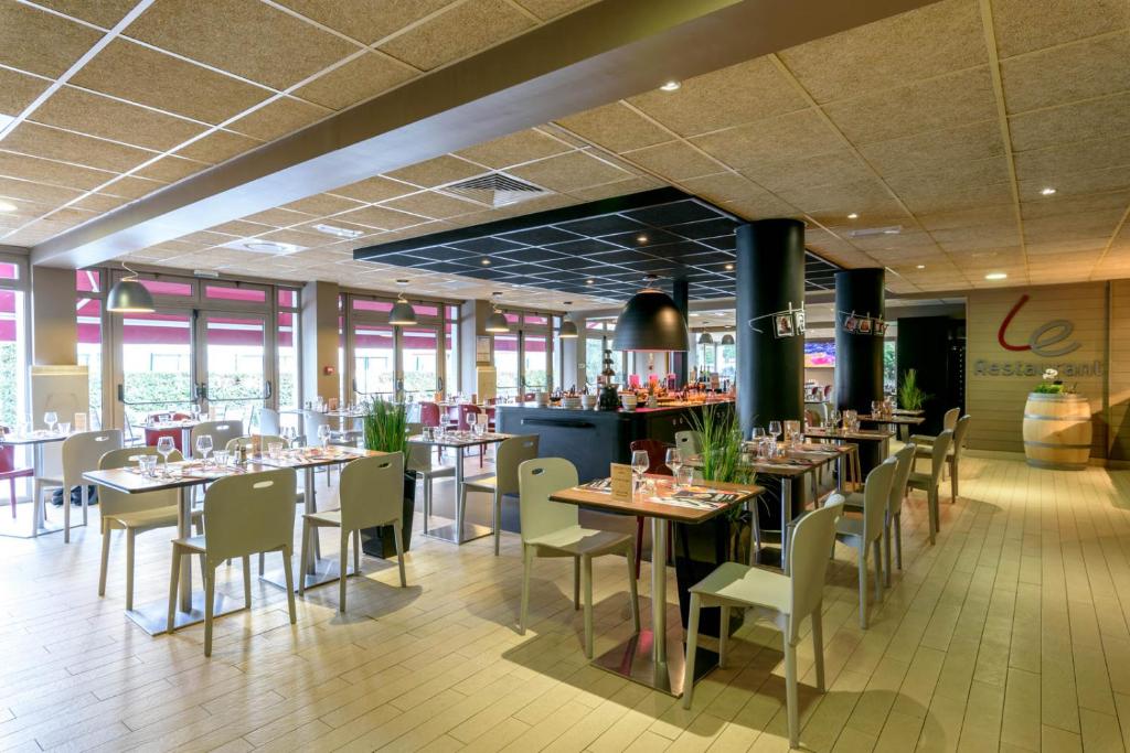 Restaurace v ubytování Campanile Toulouse Purpan