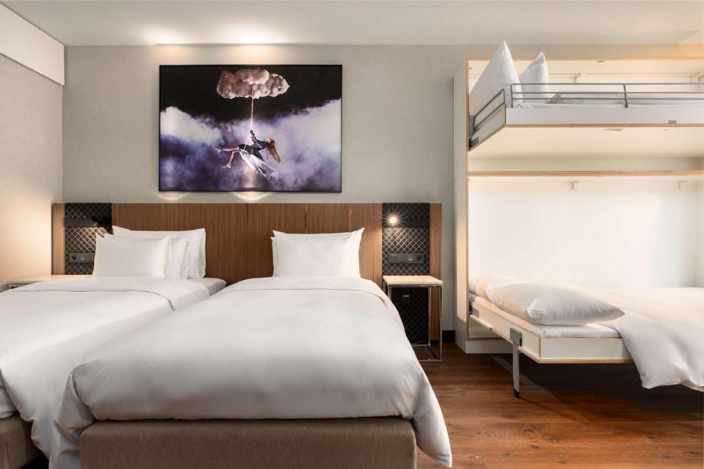 Radisson Collection Grand Place Brussels - Family Room