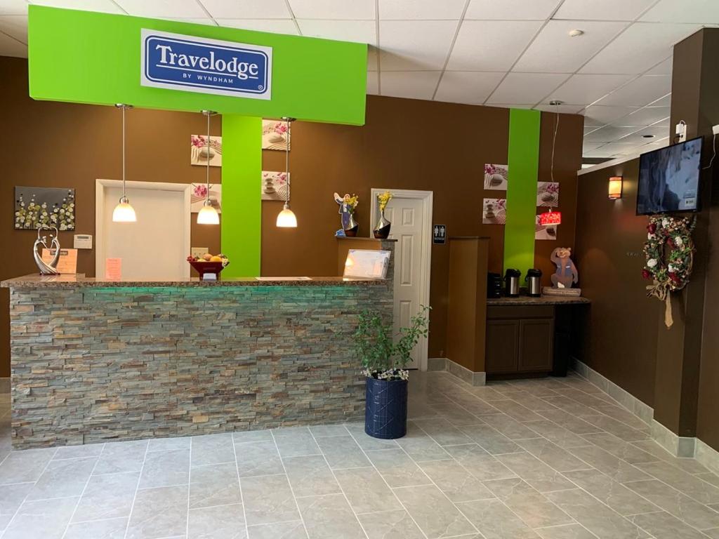 Fotografie z fotogalerie ubytování Travelodge by Wyndham Lake George NY v destinaci Lake George