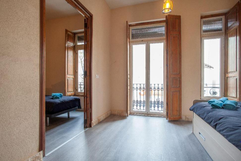 Apartment Schwarz II, Valencia, Spain - Booking.com
