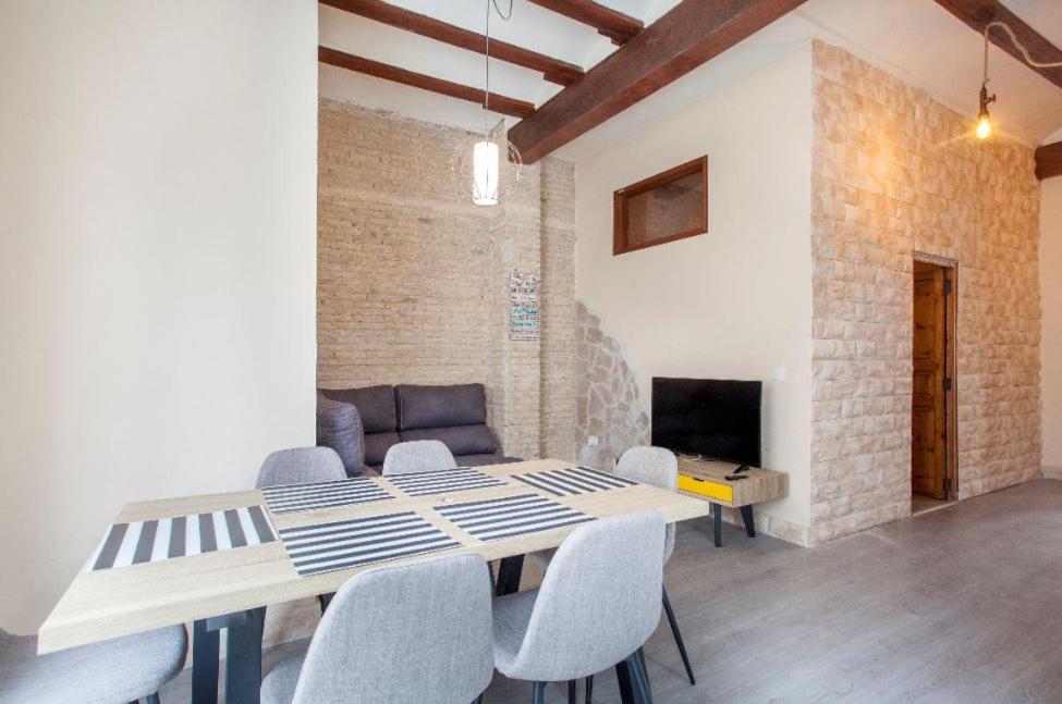Apartment Schwarz II, Valencia, Spain - Booking.com