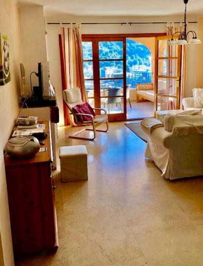 Posezení v ubytování Hartmut Friedrich Apartment Port de Soller
