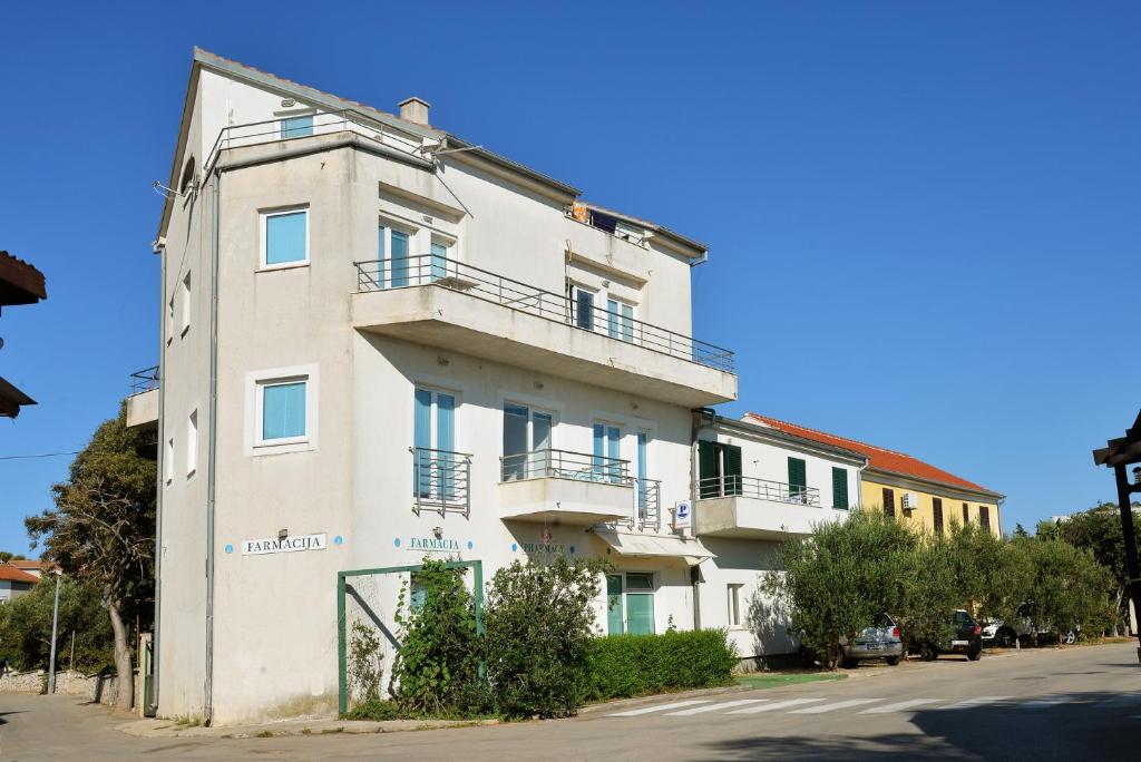 Budova, kde se apartmán nachází